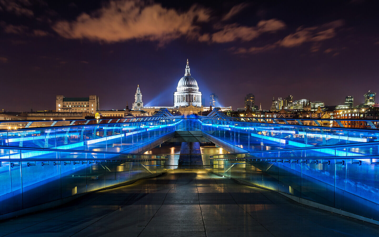 Minicab service